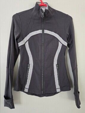 Lululemon Define Athletic Jacket Zip Size 4 Grey White Stripes High Collar